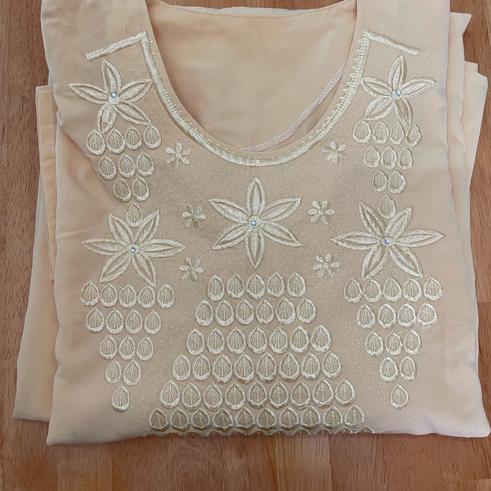 Woman’s Egyptian Caftan